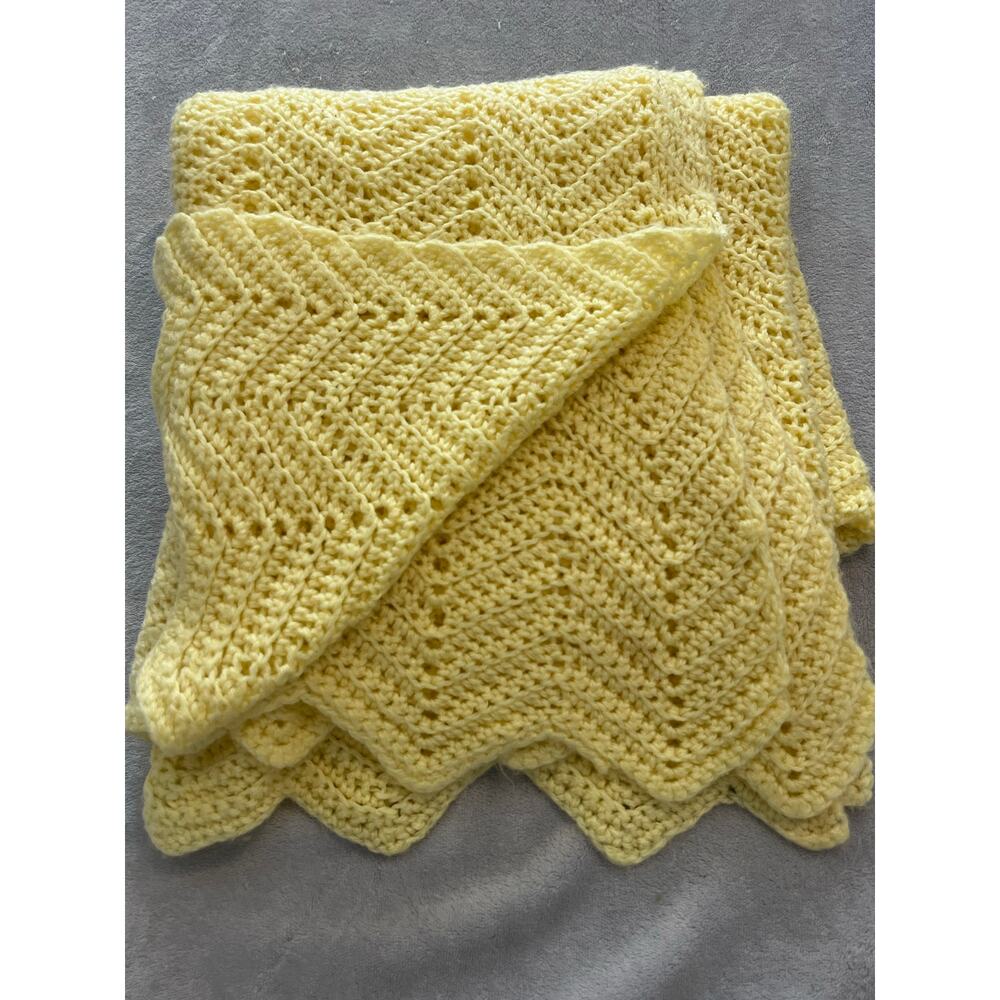 Handmade Crochet Chevron Baby Afghan Throw Blanket Yellow 54 x 46 inches Kitschy